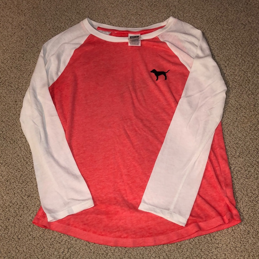 Pink graphic long sleeve